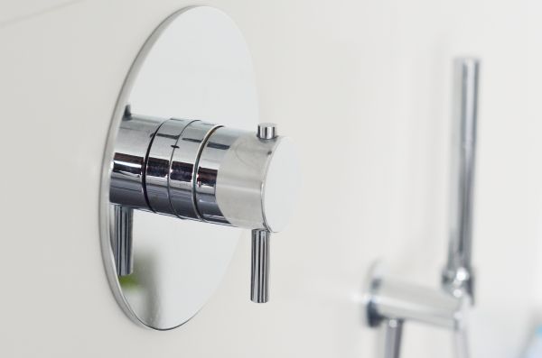 Cost of Shower Knob Replacement in Livonia