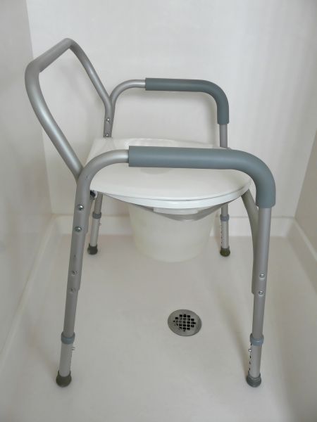 Cost of Commode Installation in Livonia